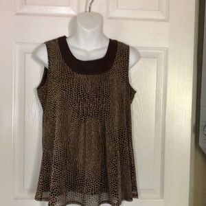 Rafaela size small brown top